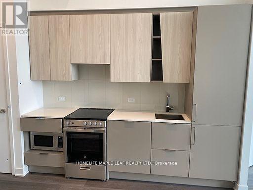 503 - 3900 Confederation Parkway E, Mississauga, Ontario L5B 0M3 - Photo 2 - W13518096