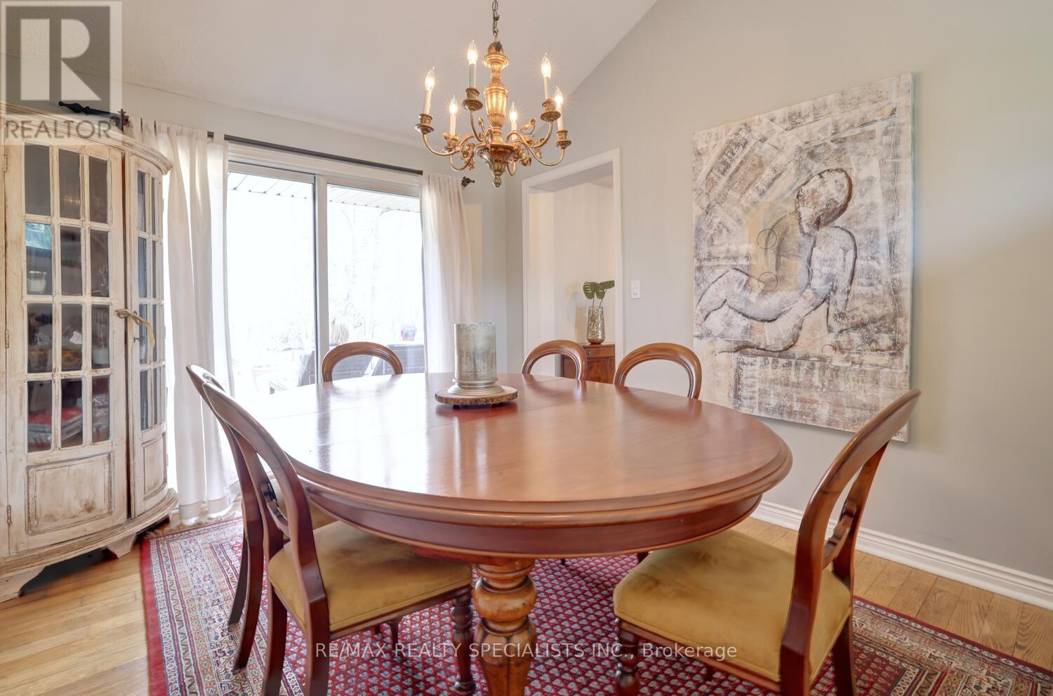 821 Parkland Avenue, Mississauga, Ontario  L5H 3G6 - Photo 10 - W13518114