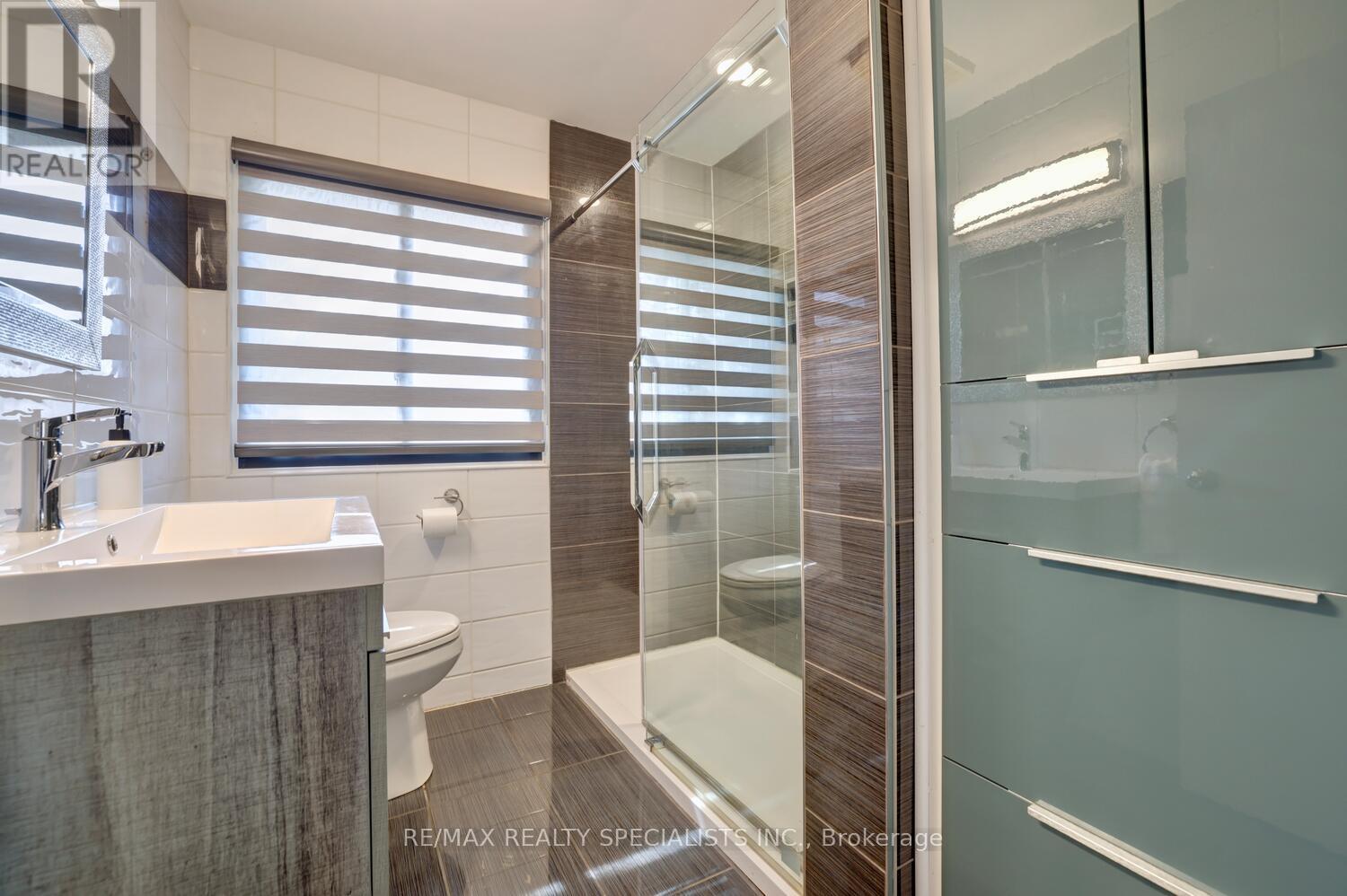821 Parkland Avenue, Mississauga, Ontario  L5H 3G6 - Photo 22 - W13518114