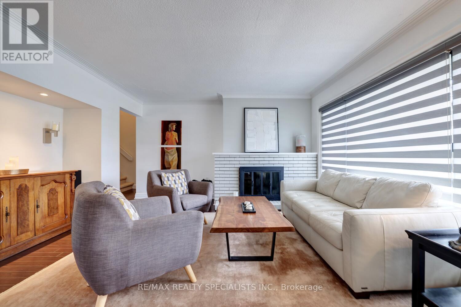 821 Parkland Avenue, Mississauga, Ontario  L5H 3G6 - Photo 8 - W13518114