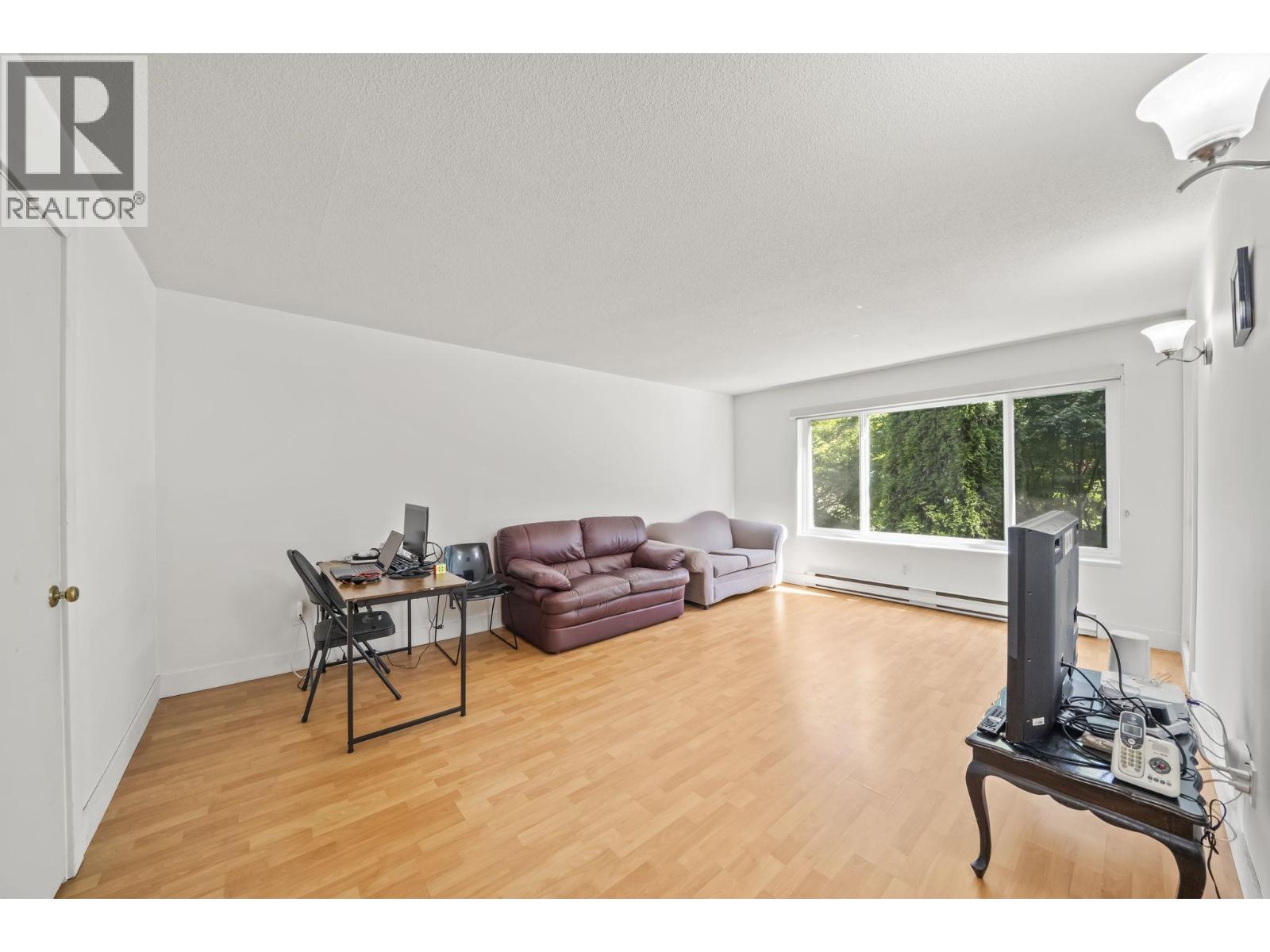 204 3883 Laurel Street, Burnaby, British Columbia  V5G 4M8 - Photo 7 - R3142115