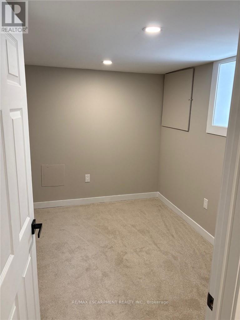 30 Eastchester Avenue, St. Catharines, Ontario  L2P 2V6 - Photo 11 - X13518068