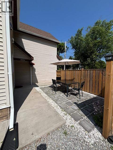 Main - 3717 Hibbard Street, Fort Erie, Ontario  L0S 1N0 - Photo 2 - X13518086