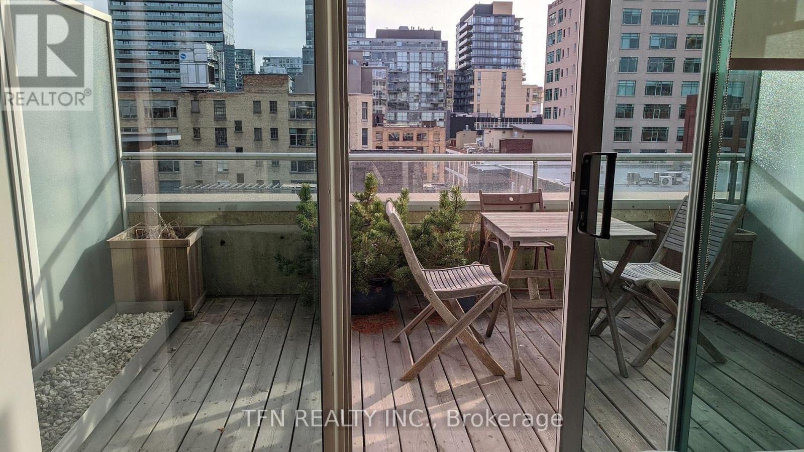 704 - 388 Richmond Street W, Toronto, Ontario  M5V 3P1 - Photo 11 - C13517796