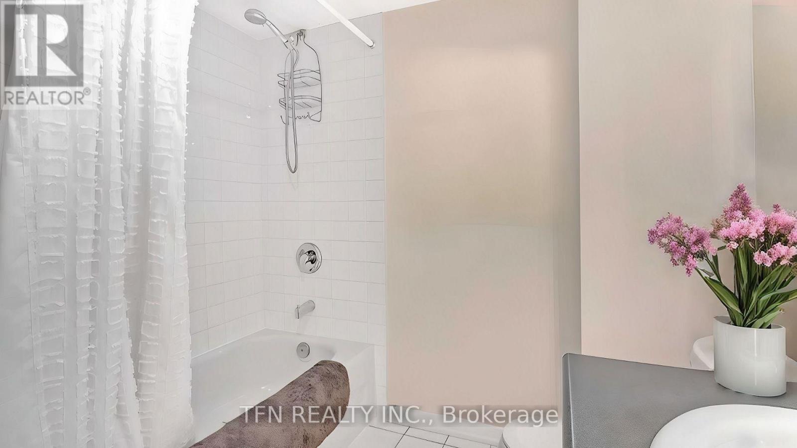704 - 388 Richmond Street W, Toronto, Ontario  M5V 3P1 - Photo 10 - C13517796