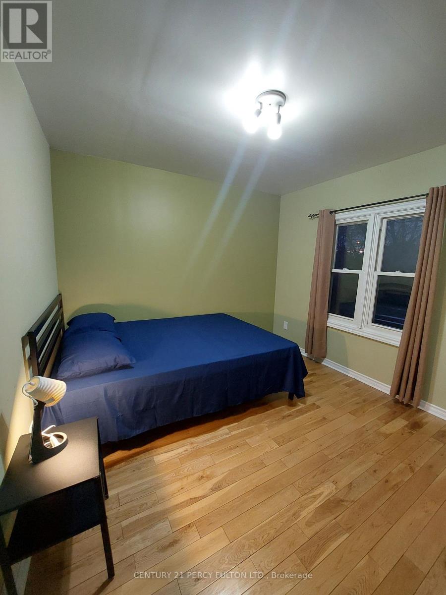 98 Westbourne Avenue, Toronto, Ontario  M1L 2Y5 - Photo 13 - E13518020