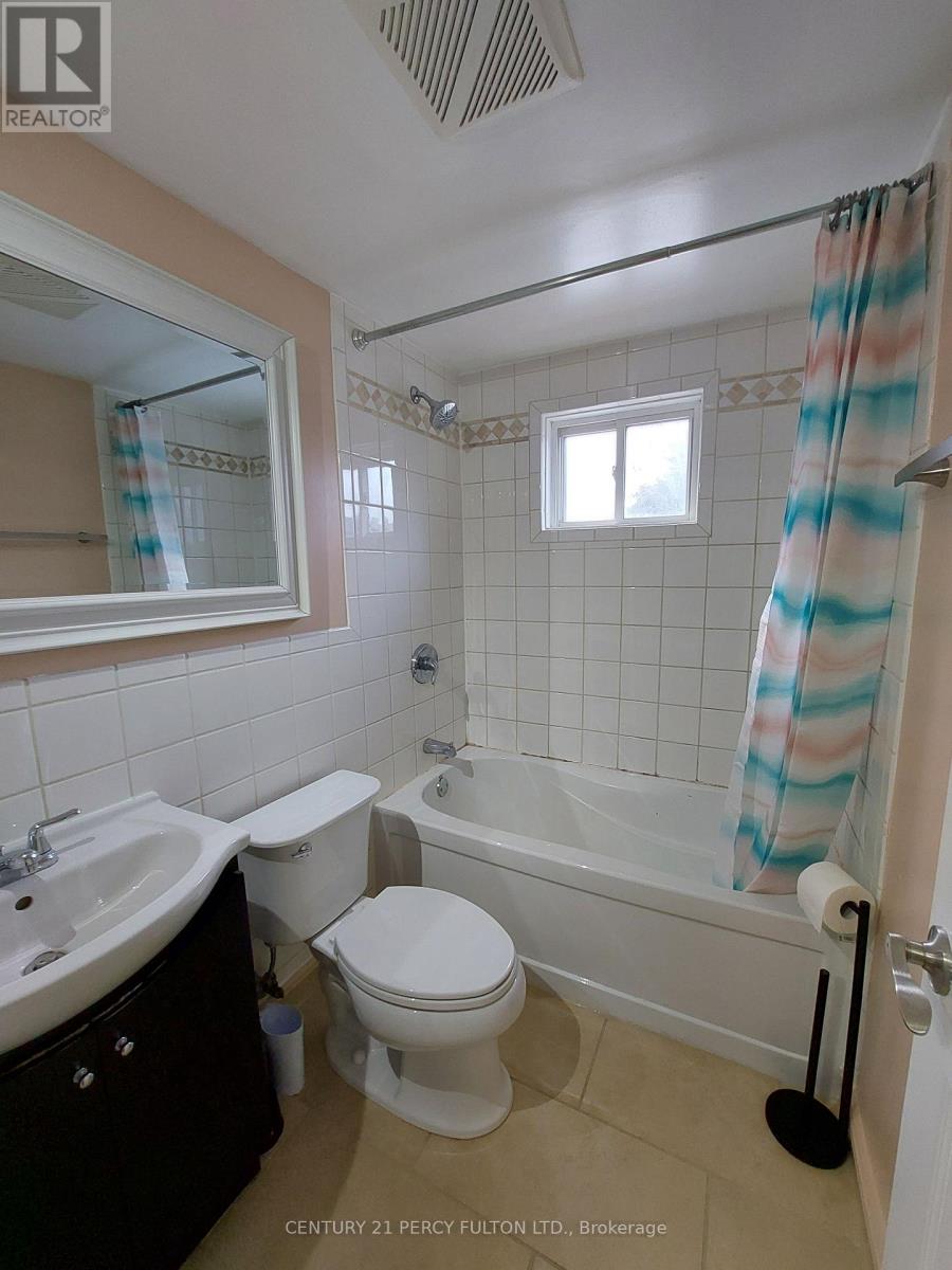 98 Westbourne Avenue, Toronto, Ontario  M1L 2Y5 - Photo 19 - E13518020
