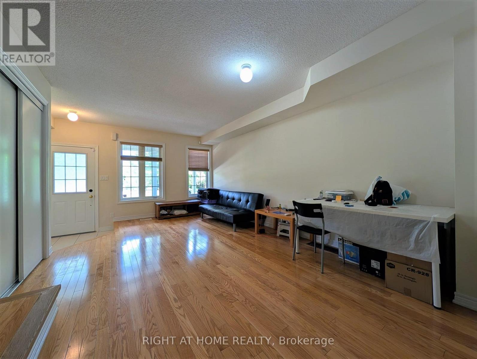 279 Caboto Trail, Markham, Ontario L3R 0R5 - Photo 3 - N13513342