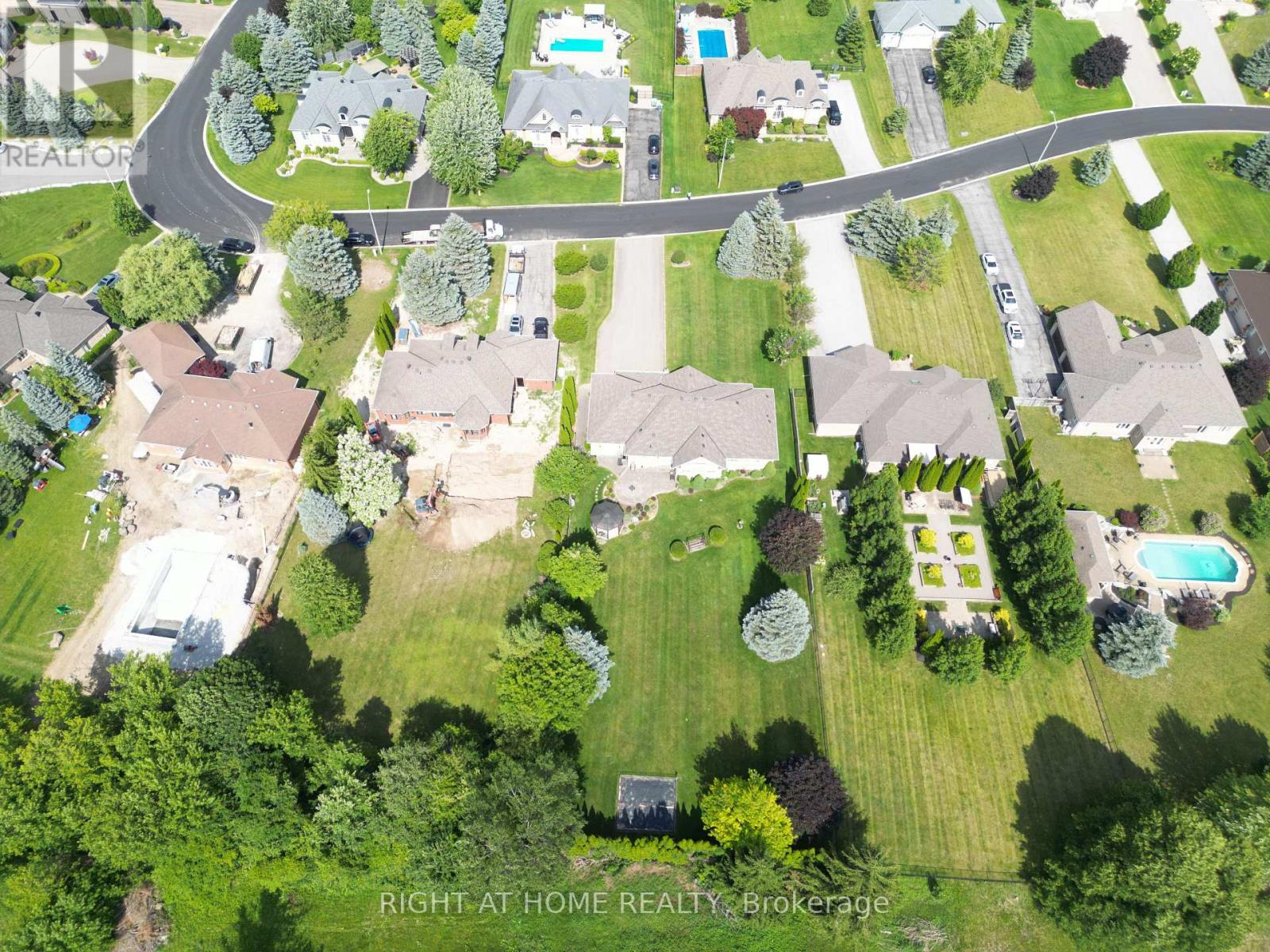35 Golfview Boulevard, Bradford West Gwillimbury, Ontario  L3Z 3Z1 - Photo 44 - N13513240
