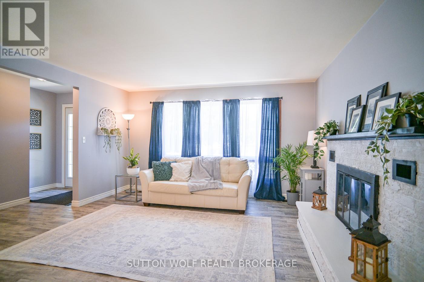 566 Head Street N, Strathroy-Caradoc, Ontario N7G 4K8 - Photo 11 - X13518232
