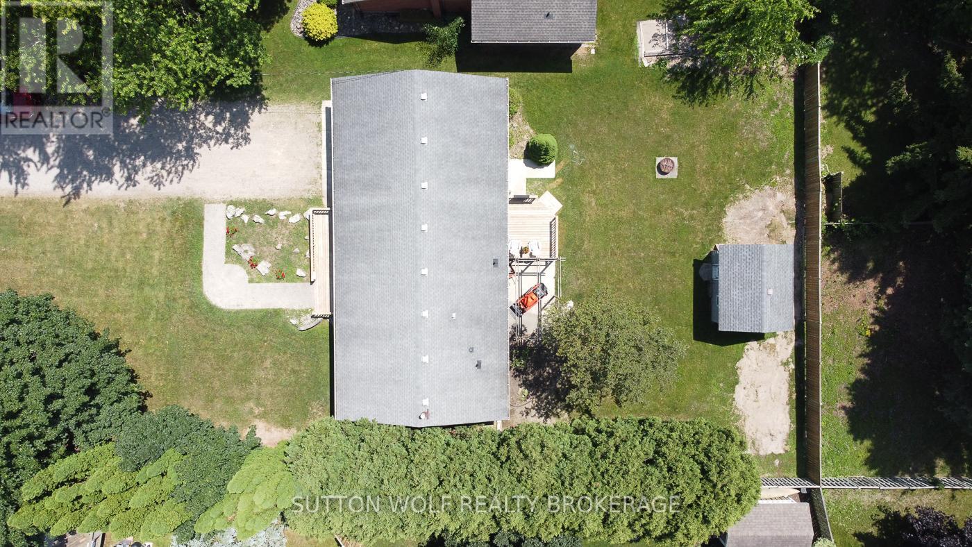 566 Head Street N, Strathroy-Caradoc, Ontario N7G 4K8 - Photo 37 - X13518232