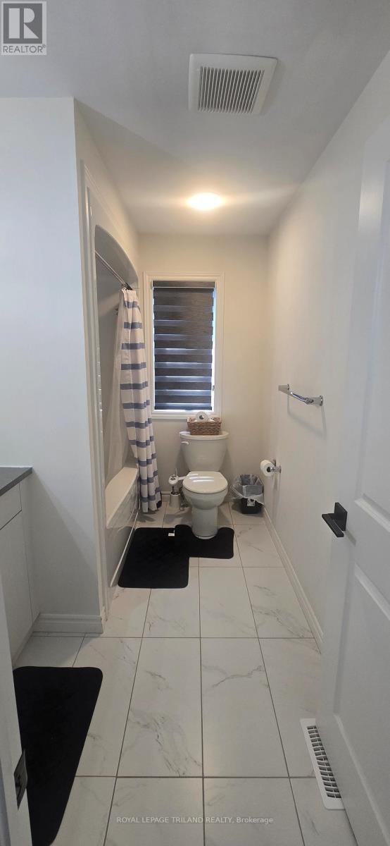 235 Byers Street, London South, Ontario  N6L 0J2 - Photo 12 - X13518340