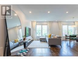 87 WINSTANLY CRESCENT, Toronto, Ontario