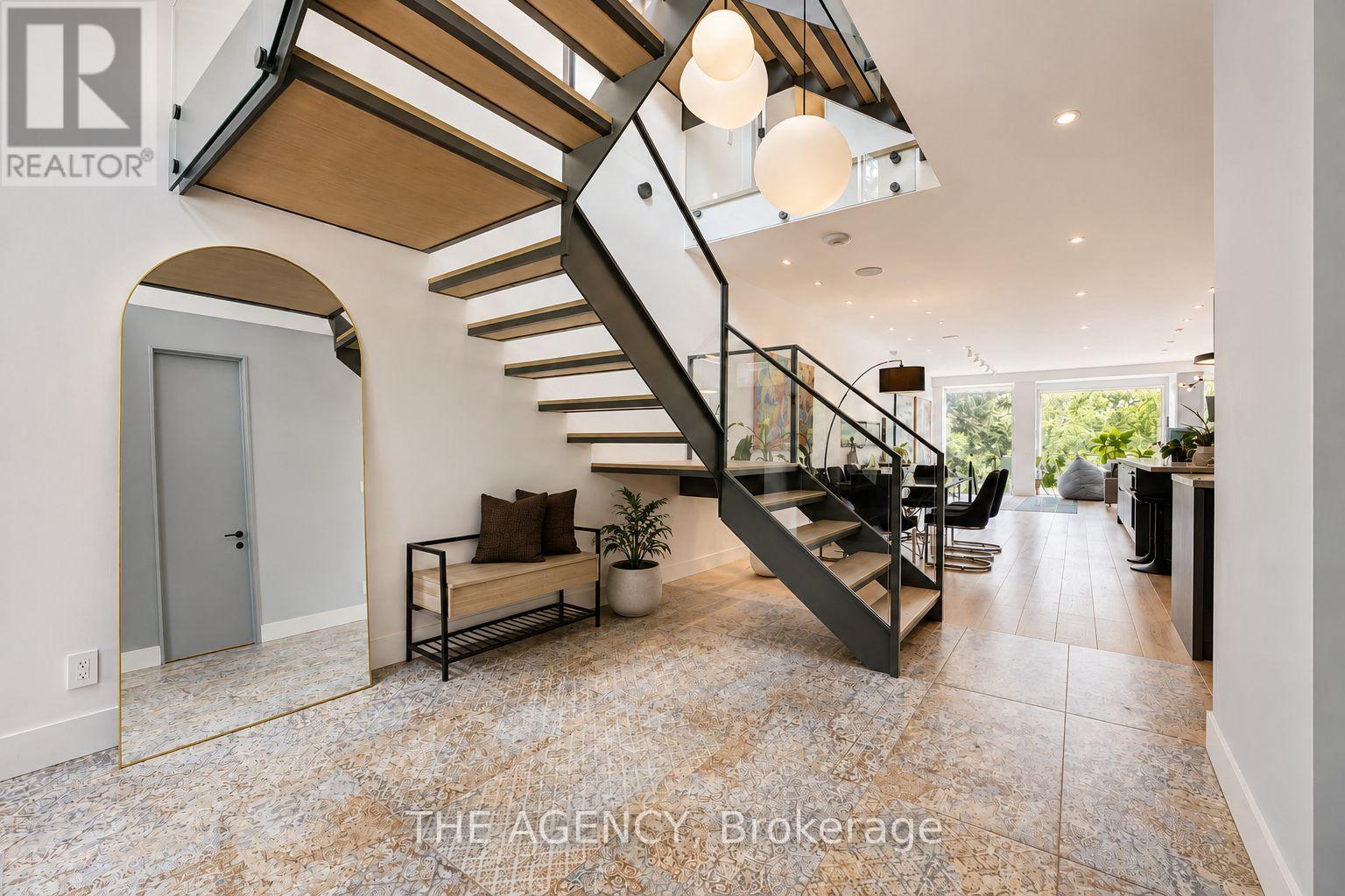15 Albermarle Avenue, Toronto, Ontario  M4K 3Y9 - Photo 2 - E13504388