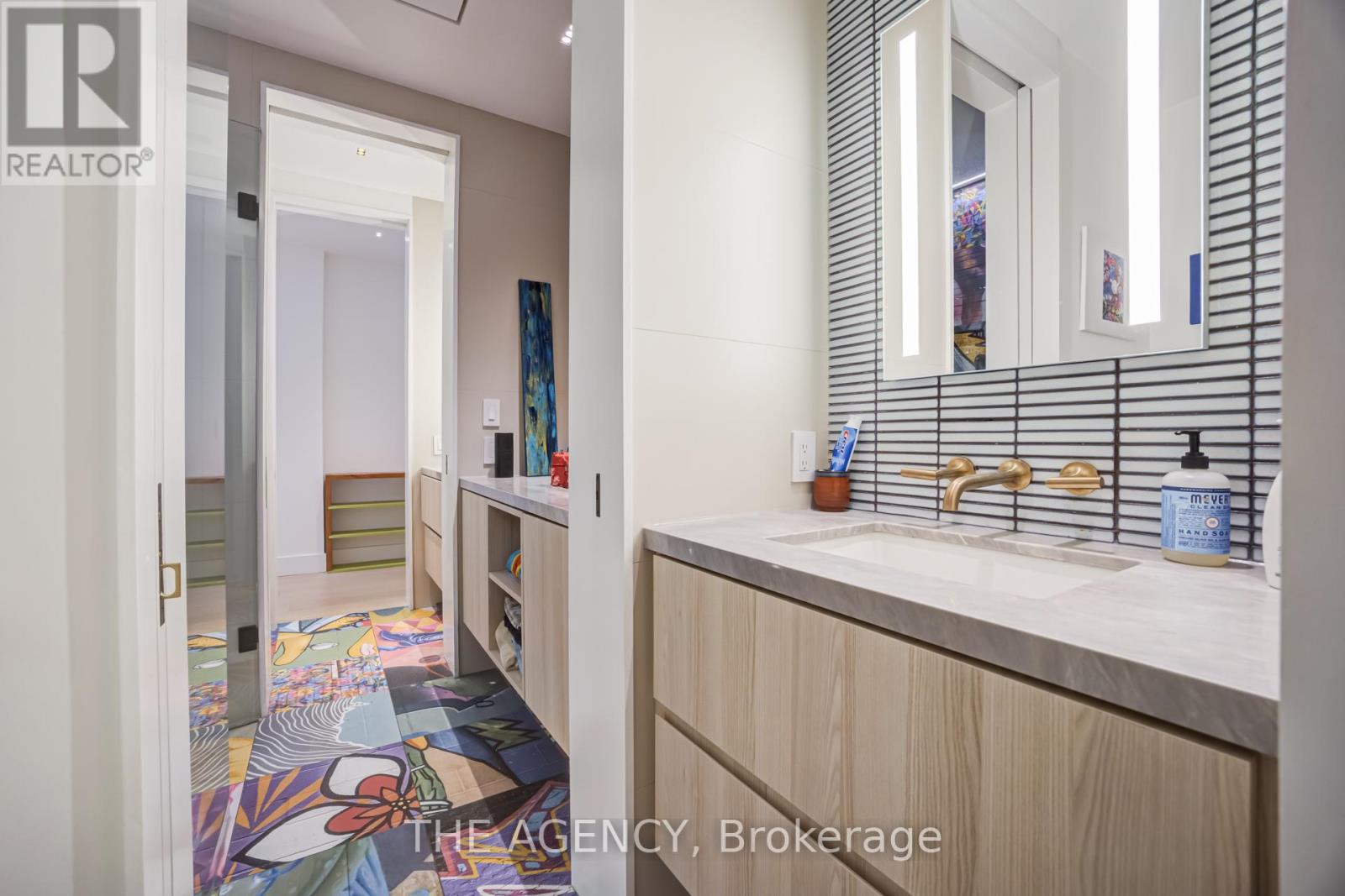15 Albermarle Avenue, Toronto, Ontario  M4K 3Y9 - Photo 17 - E13504388