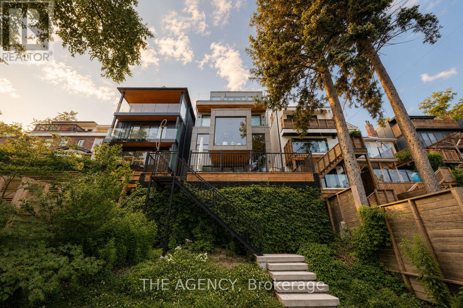 15 Albermarle Avenue, Toronto, Ontario  M4K 3Y9 - Photo 32 - E13504388