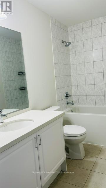 16 Thomas Armstrong Lane, Richmond Hill, Ontario L4C 5S6 - Photo 11 - N13516742