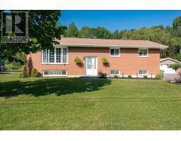 64 EGLINGTON ROAD S, Callander, Ontario