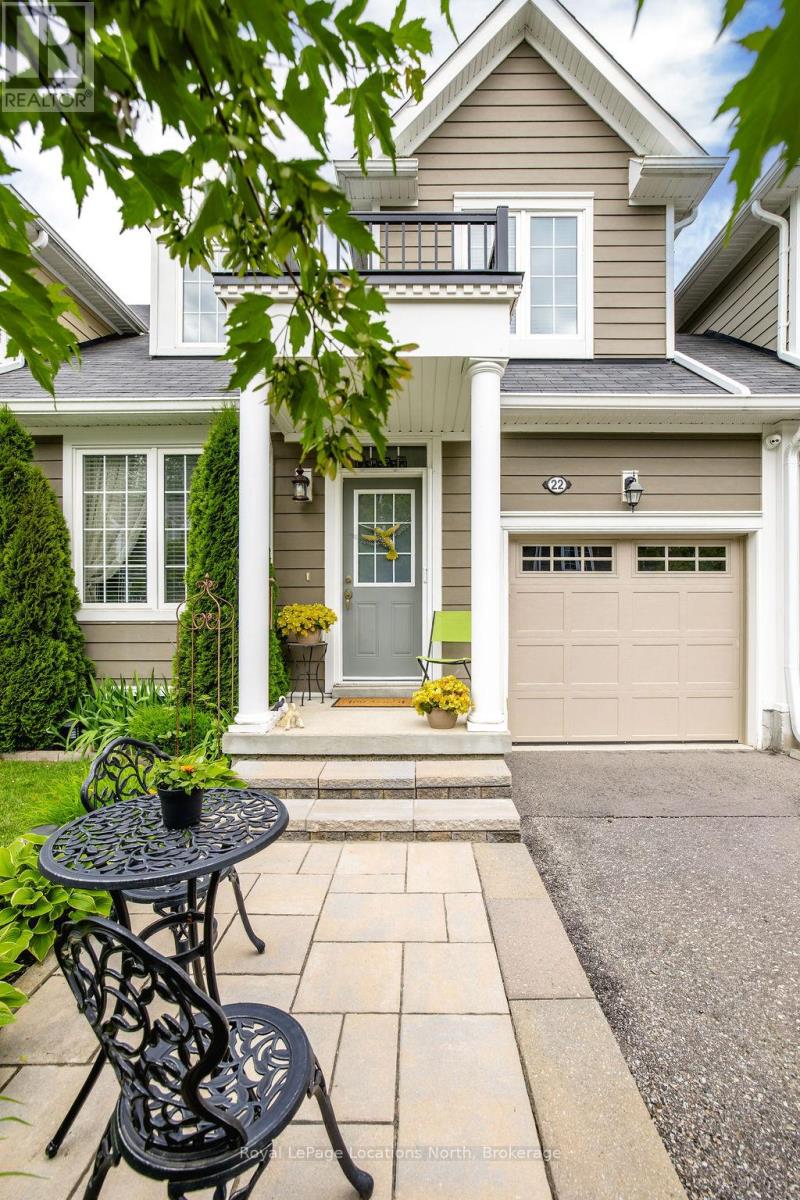 22 Berkshire Avenue, Wasaga Beach, Ontario  L9Z 0G3 - Photo 2 - S13518432