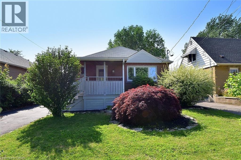 282 East 38th Street, Hamilton, Ontario  L8V 4G3 - Photo 1 - 40844731