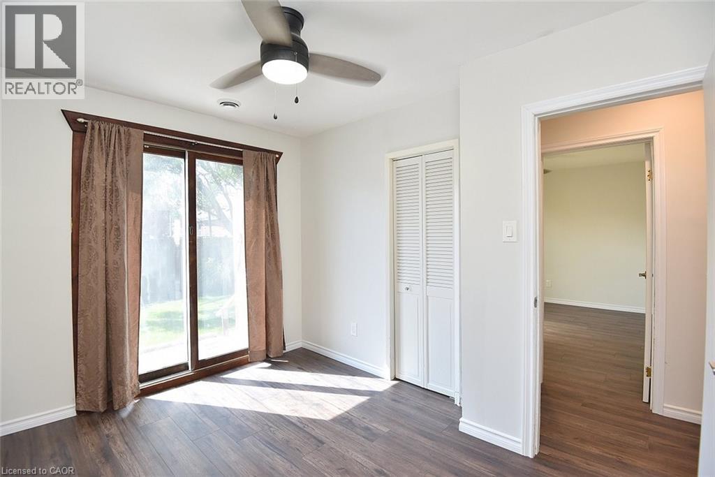 282 East 38th Street, Hamilton, Ontario  L8V 4G3 - Photo 18 - 40844731