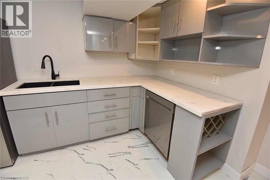 282 East 38th Street, Hamilton, Ontario  L8V 4G3 - Photo 25 - 40844731