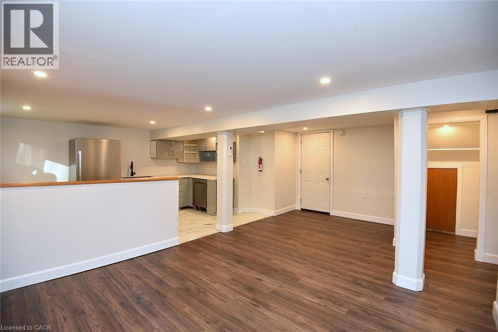 282 East 38th Street, Hamilton, Ontario  L8V 4G3 - Photo 26 - 40844731