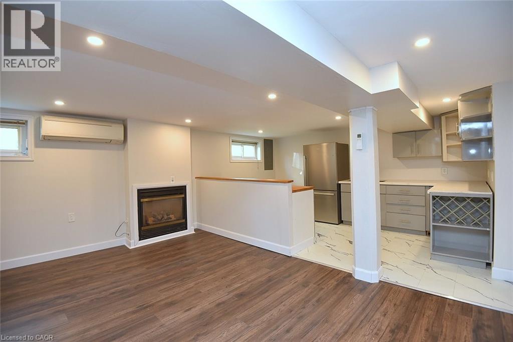 282 East 38th Street, Hamilton, Ontario  L8V 4G3 - Photo 27 - 40844731