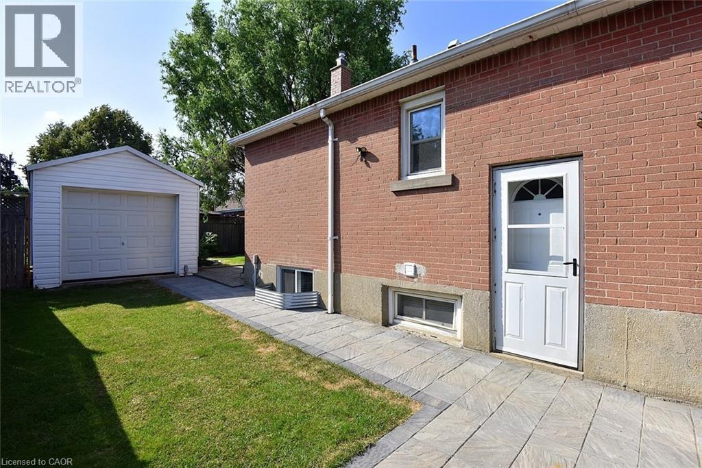 282 East 38th Street, Hamilton, Ontario  L8V 4G3 - Photo 35 - 40844731