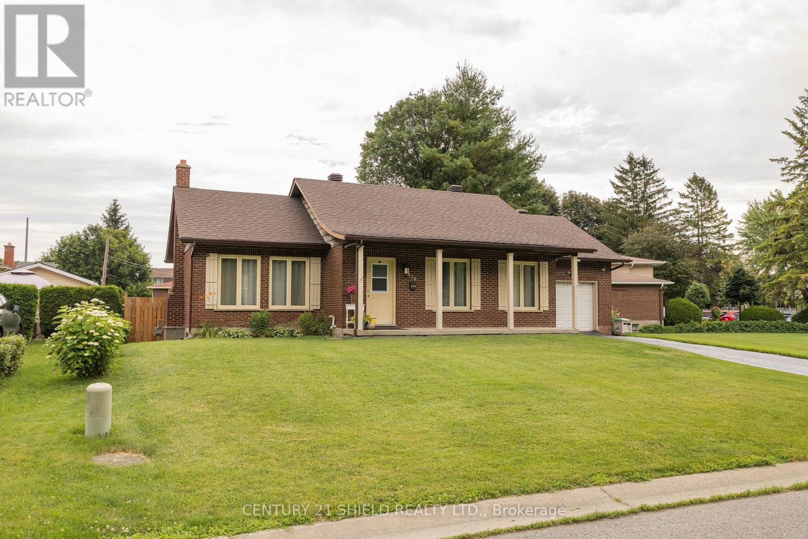 610 Dundas Crescent, Cornwall, Ontario  K6H 6H8 - Photo 2 - X13518372