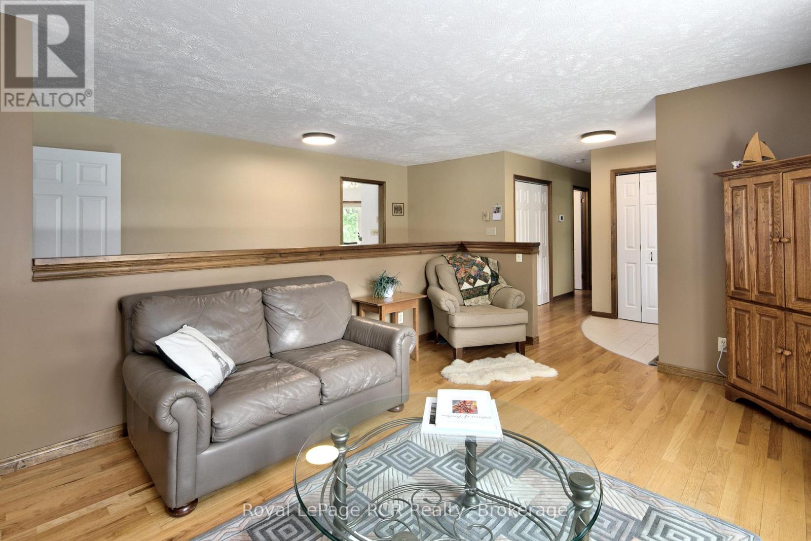 935 27th Street W, Georgian Bluffs, Ontario  N4K 0G3 - Photo 10 - X13518198