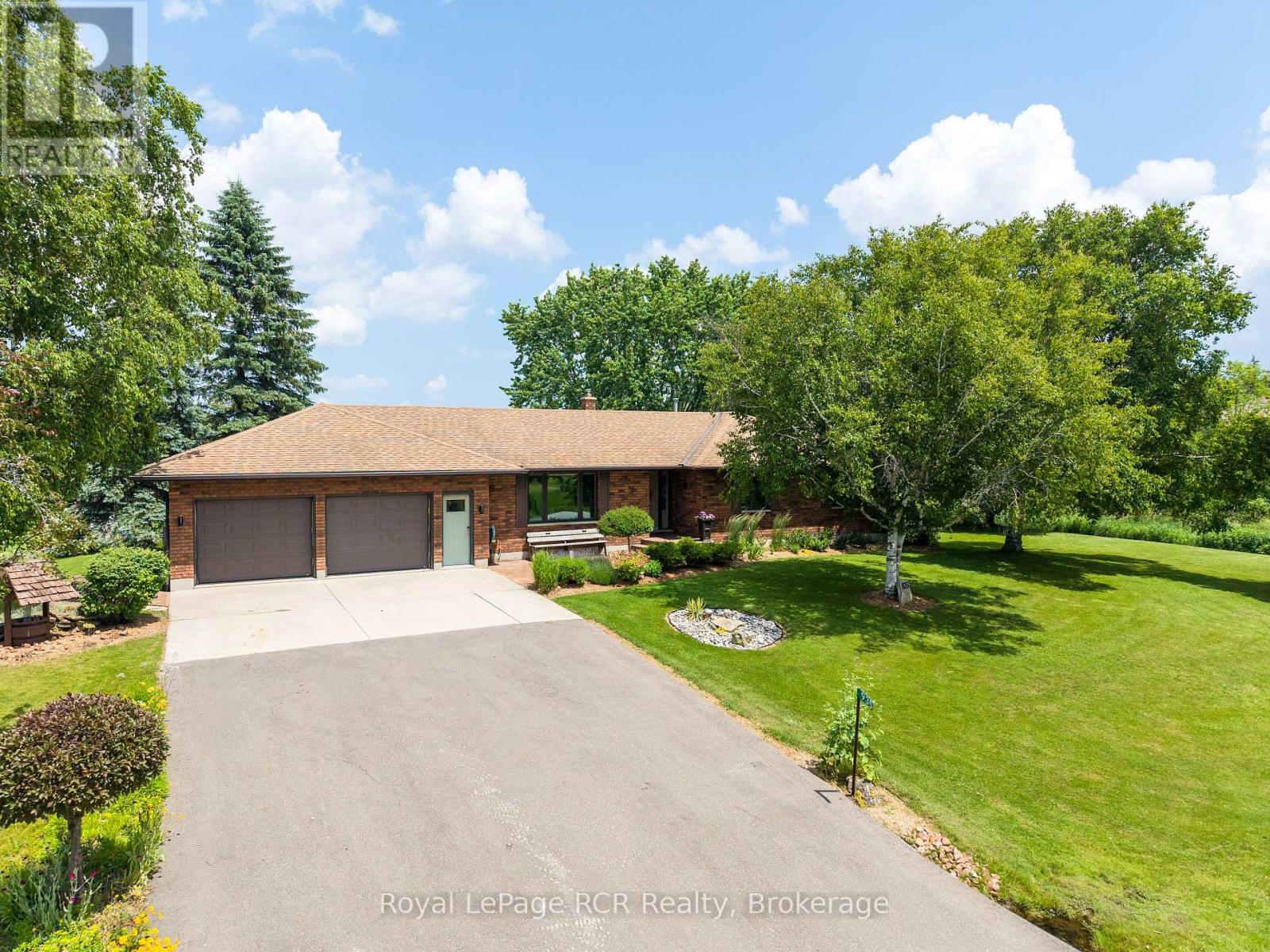 935 27th Street W, Georgian Bluffs, Ontario  N4K 0G3 - Photo 2 - X13518198