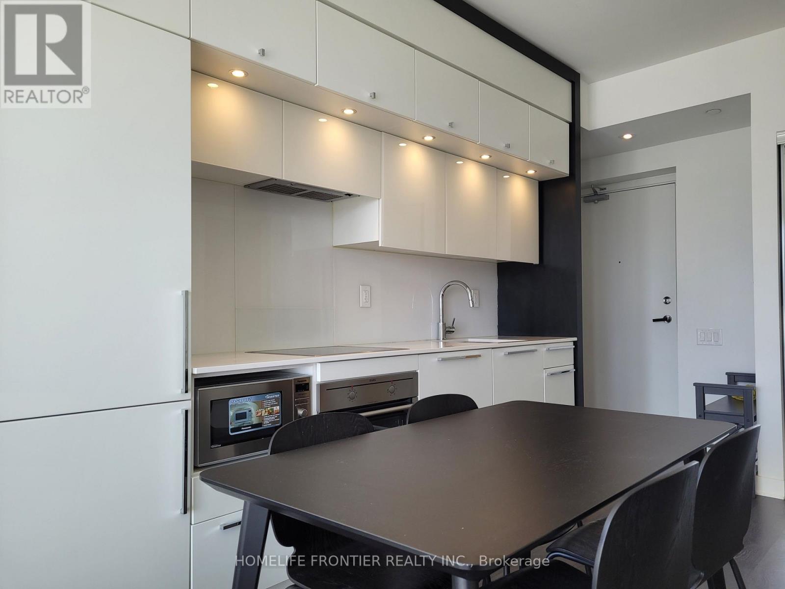 2101 - 15 Grenville Street, Toronto, Ontario  M4Y 0B9 - Photo 11 - C13518190