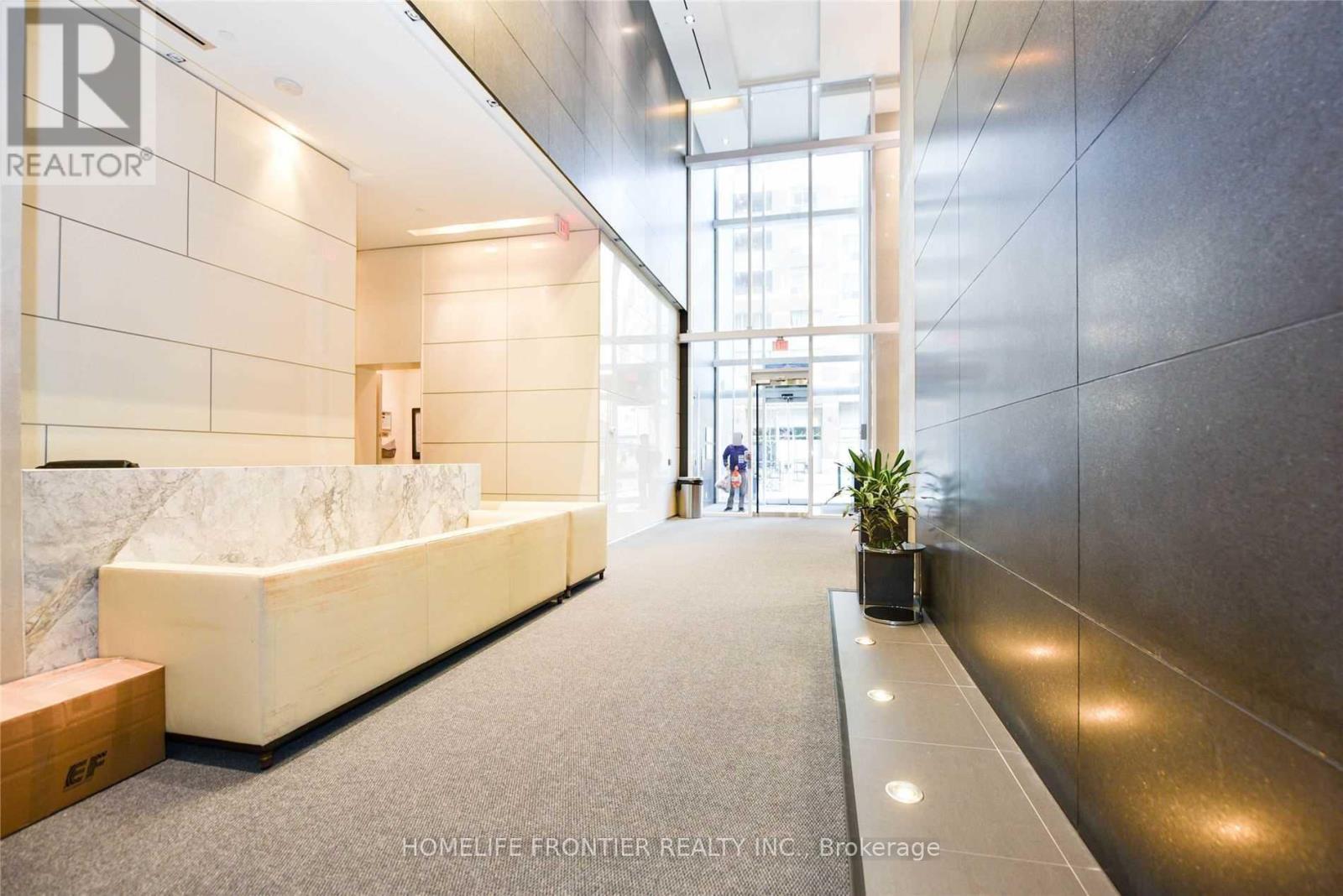 2101 - 15 Grenville Street, Toronto, Ontario  M4Y 0B9 - Photo 4 - C13518190