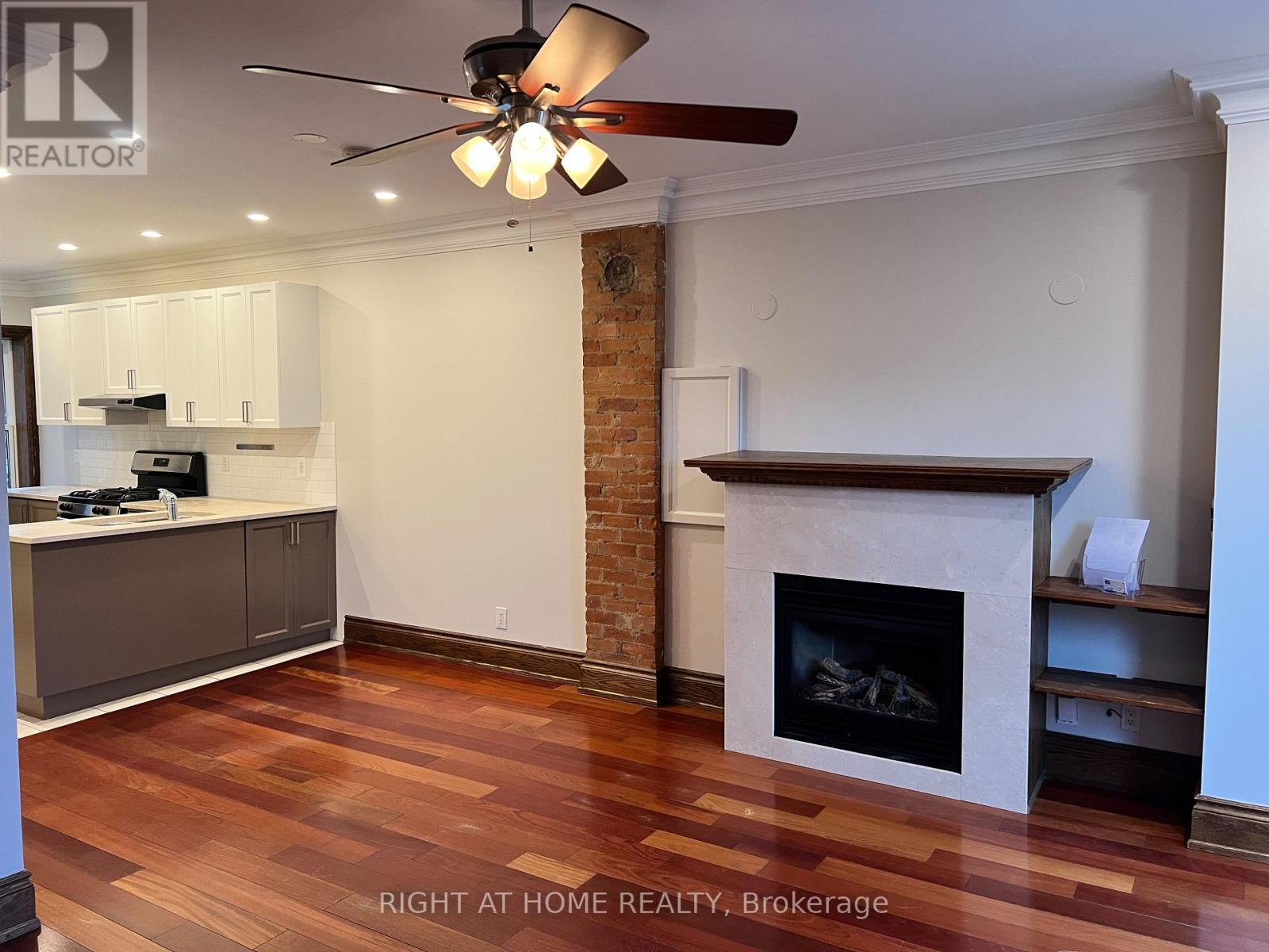 #2 - 2 Afton Avenue, Toronto, Ontario M6J 1R7 - Photo 8 - C13518342