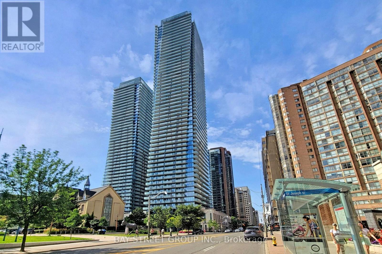 PH5 - 1080 BAY STREET, Toronto, Ontario