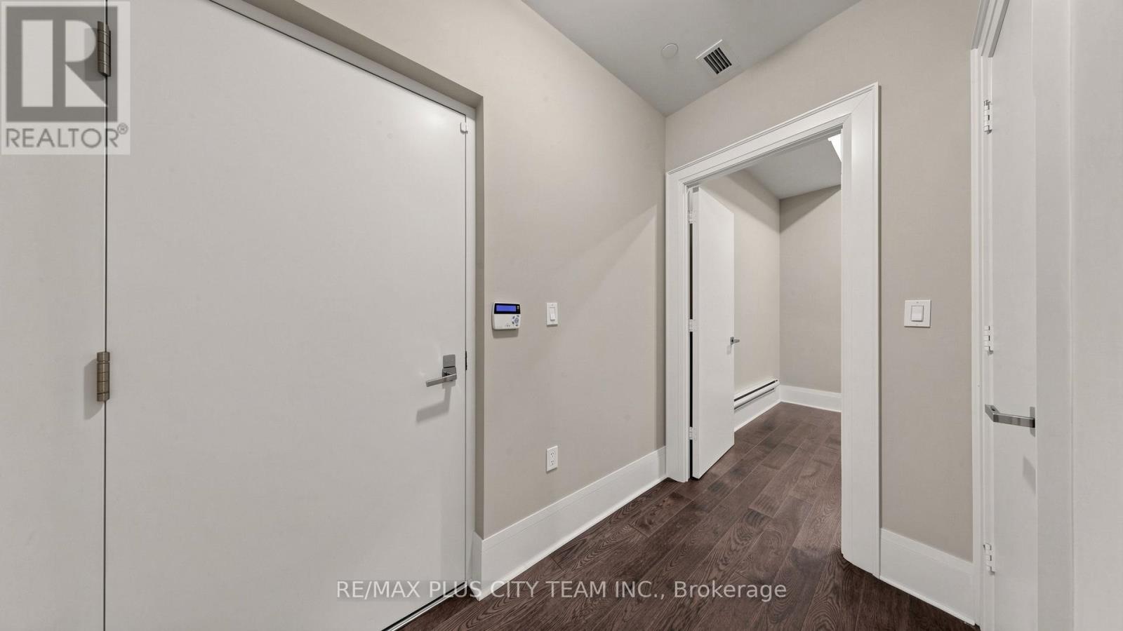 Th122 - 29 Queens Quay E, Toronto, Ontario  M5E 0A5 - Photo 29 - C13518482