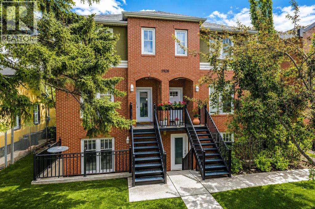 1, 1908 32 Street SW, Calgary, Alberta  T3E 2R1 - Photo 1 - A2317848