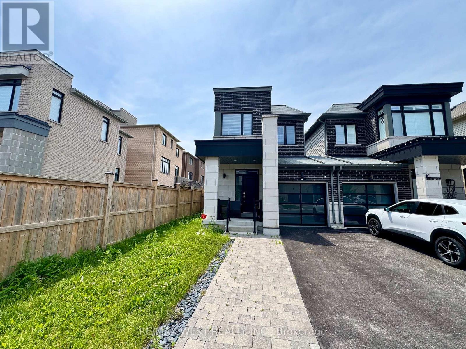 6 LARKIN LANE, Clarington, Ontario