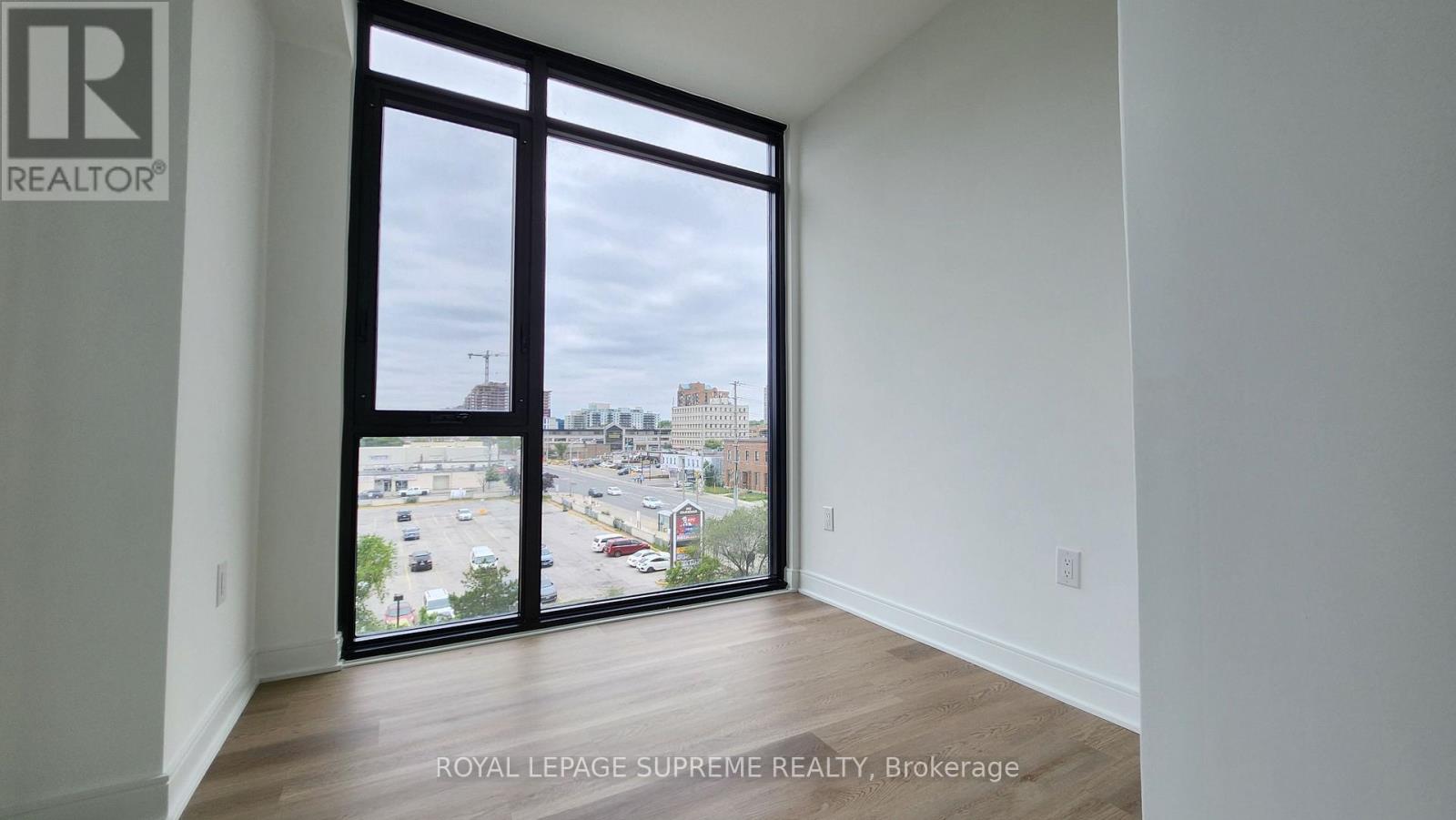 402 - 86 Dundas Street E, Mississauga, Ontario L5A 0B1 - Photo 18 - W13518174