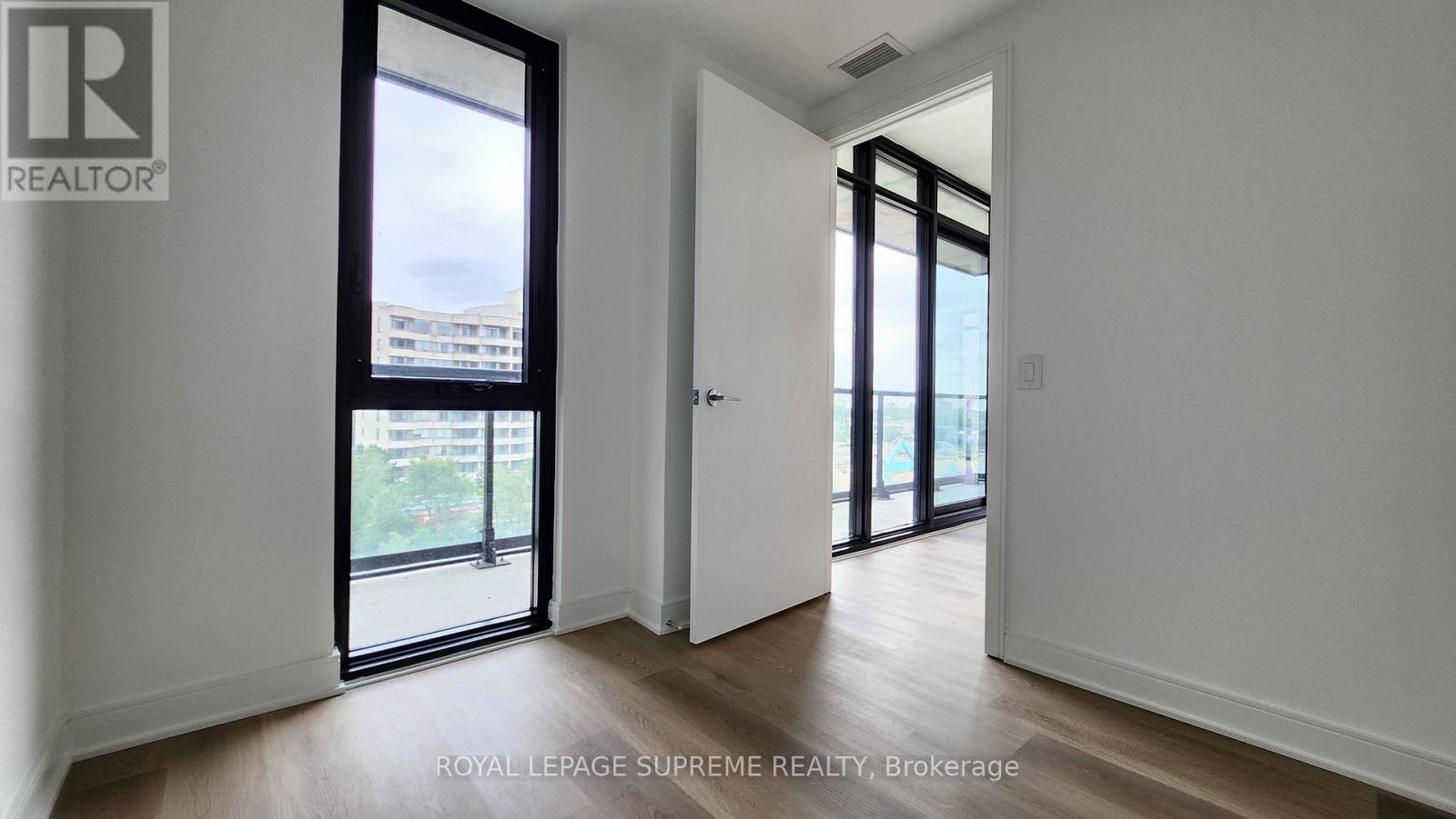 402 - 86 Dundas Street E, Mississauga, Ontario L5A 0B1 - Photo 21 - W13518174