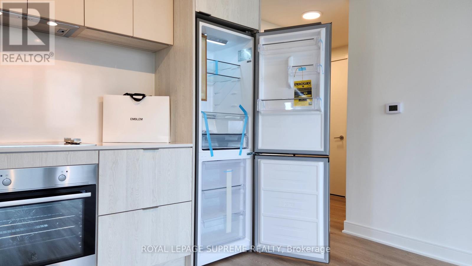 402 - 86 Dundas Street E, Mississauga, Ontario L5A 0B1 - Photo 6 - W13518174