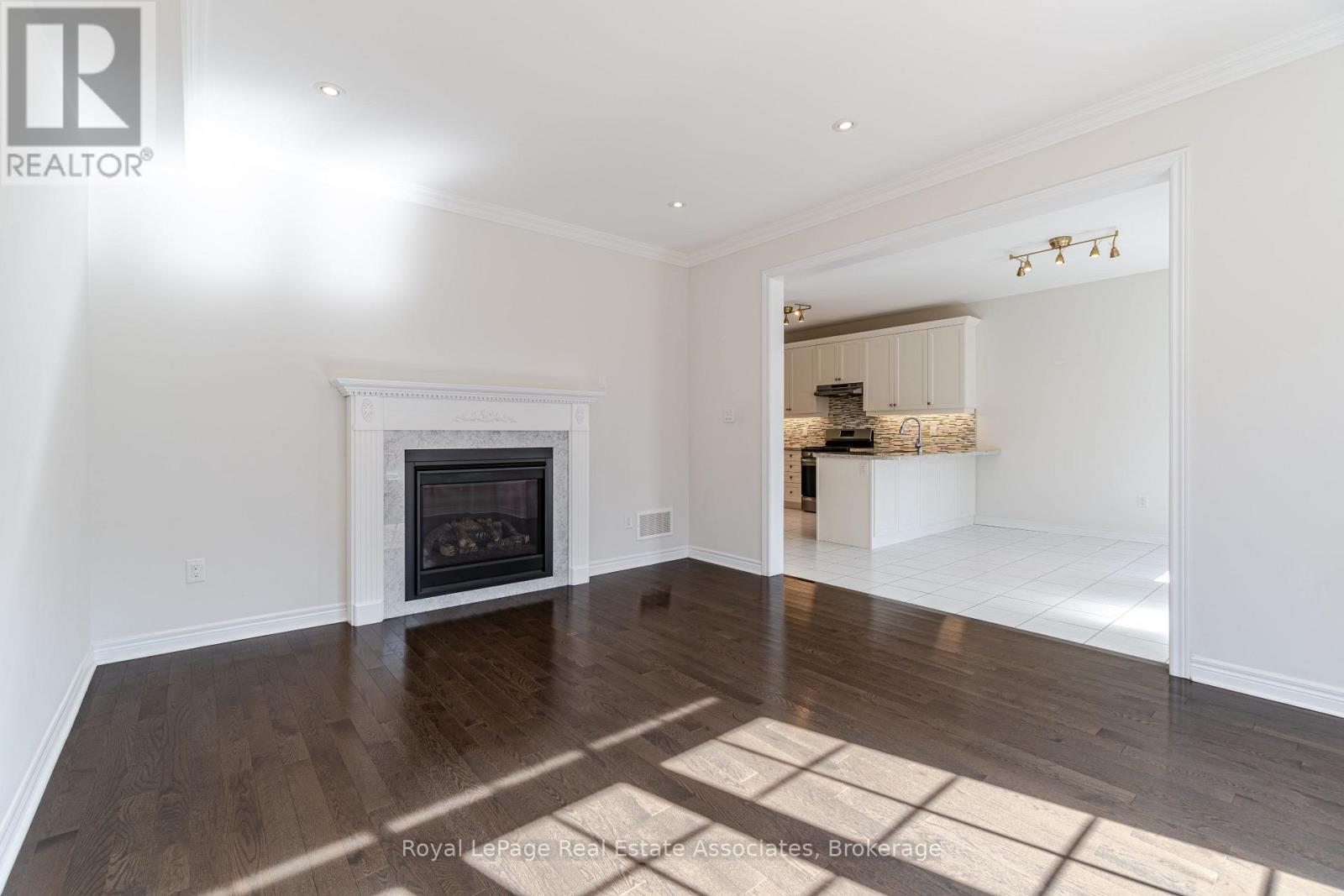 3172 Ernest Appelbe Boulevard, Oakville, Ontario  L6H 7C3 - Photo 11 - W13518248