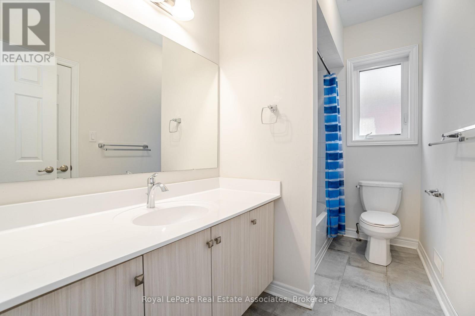 3172 Ernest Appelbe Boulevard, Oakville, Ontario  L6H 7C3 - Photo 26 - W13518248