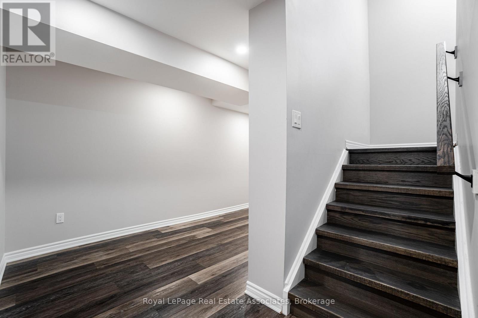 3172 Ernest Appelbe Boulevard, Oakville, Ontario  L6H 7C3 - Photo 28 - W13518248