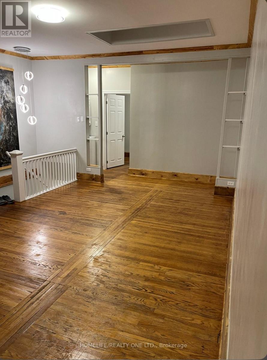 1600 Queen Street W, Toronto, Ontario M6R 1A8 - Photo 16 - W13518256