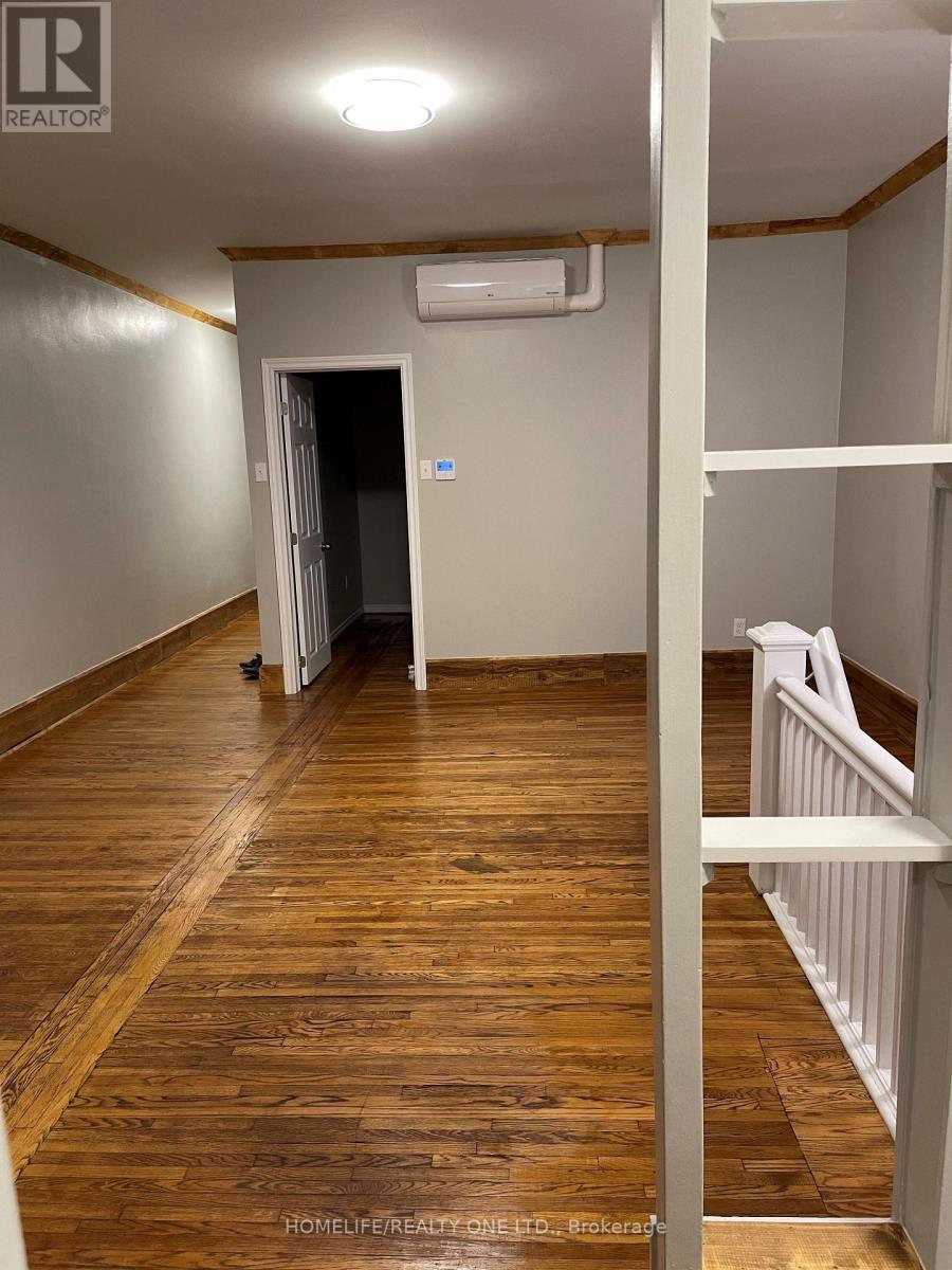 1600 Queen Street W, Toronto, Ontario M6R 1A8 - Photo 20 - W13518256