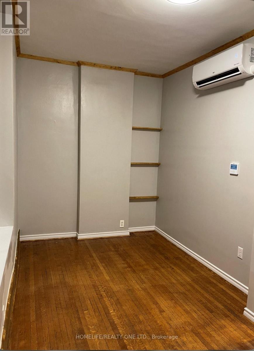 1600 Queen Street W, Toronto, Ontario M6R 1A8 - Photo 21 - W13518256