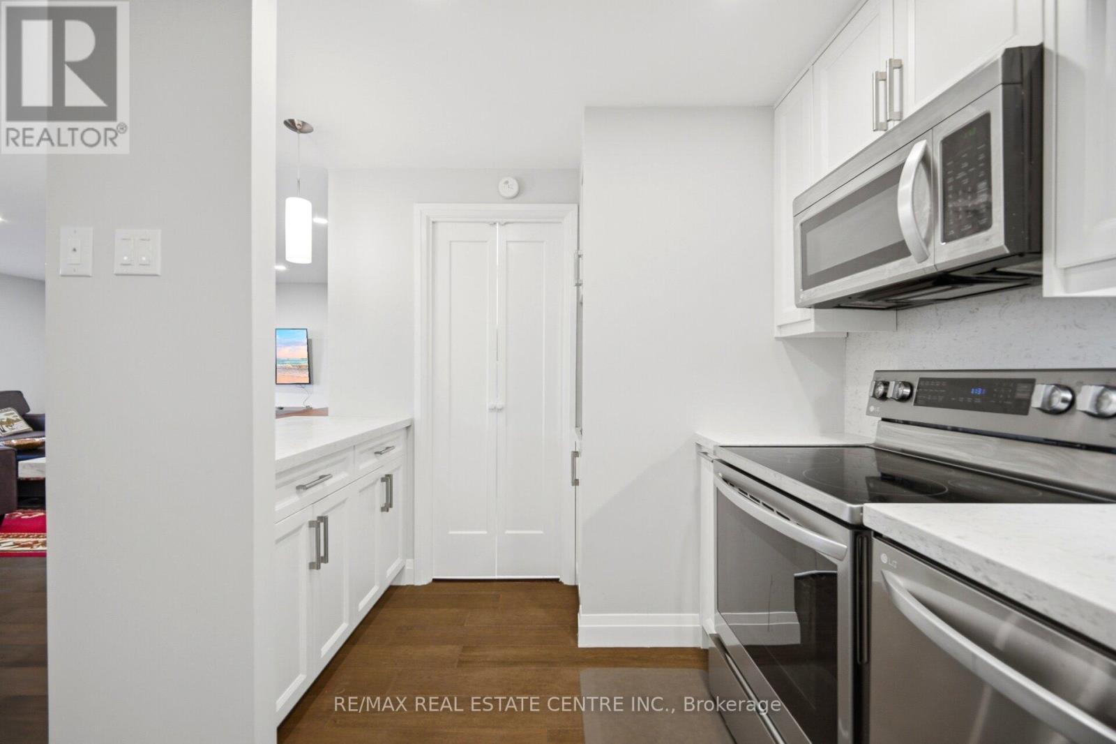 410 - 1320 Mississauga Valley Boulevard, Mississauga, Ontario  L5A 3S8 - Photo 12 - W13518288