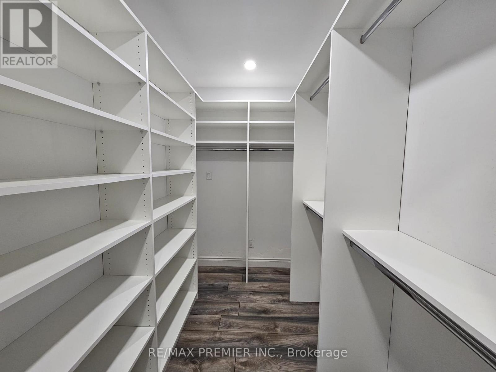 Main & 2nd - 31 Compton Crescent, Toronto, Ontario  M3M 2C3 - Photo 10 - W13518384
